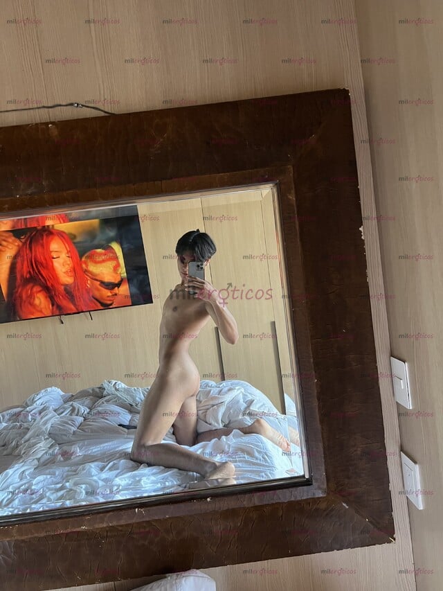 FOTOS DE SOY ALEX UN TWINK DE 20 AÑOS LISTO PARA CUMPLIR TUS FANTASÍAS