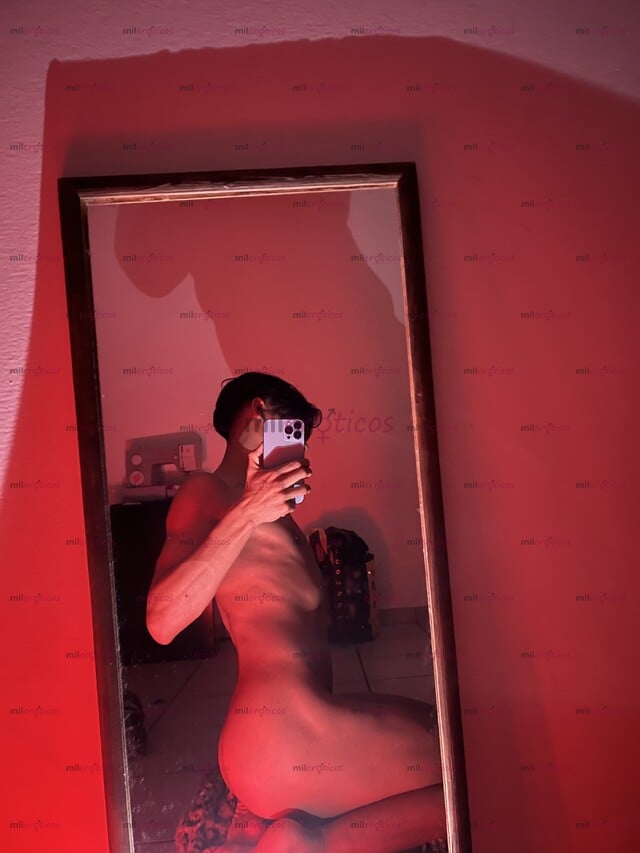 FOTOS DE SOY ALEX UN TWINK DE 20 AÑOS LISTO PARA CUMPLIR TUS FANTASÍAS