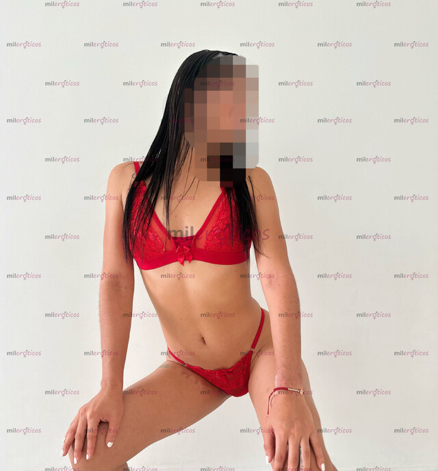 FOTOS DE SAL DE LO RUTINARIO CON UNA BEBECITA JOVEN Y HERMOSA SÚPER COMPLACIENTE