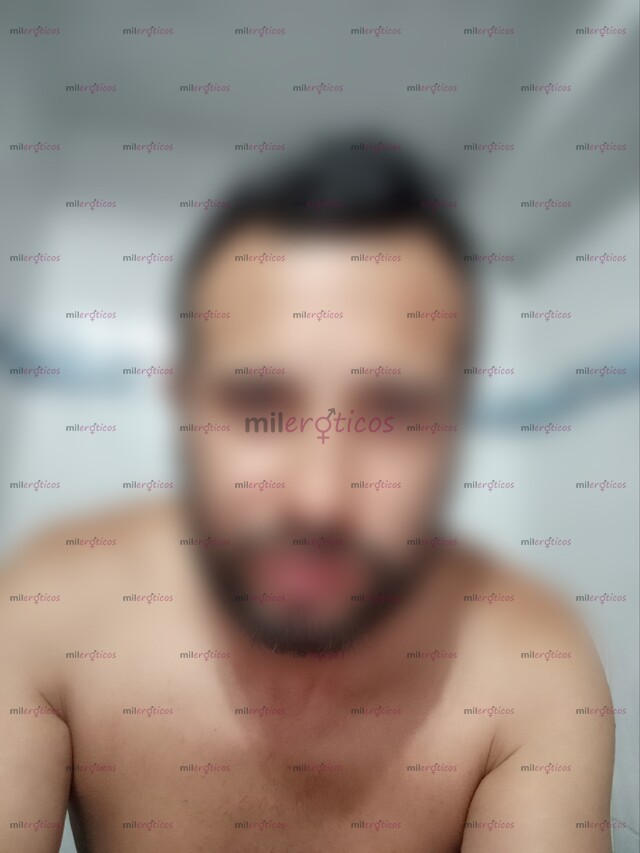 FOTOS DE GIGOLO CON 19CM DE VIGOR DISPUESTO A COMPLACER TODAS SUS FANTASÍAS
