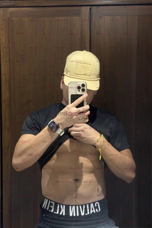 FOTOS DE JASSIEL CHICO SONORENSE COMPLACIENTE UNICAMENTE PARA TI, DISPUESTO A SATISFACERT