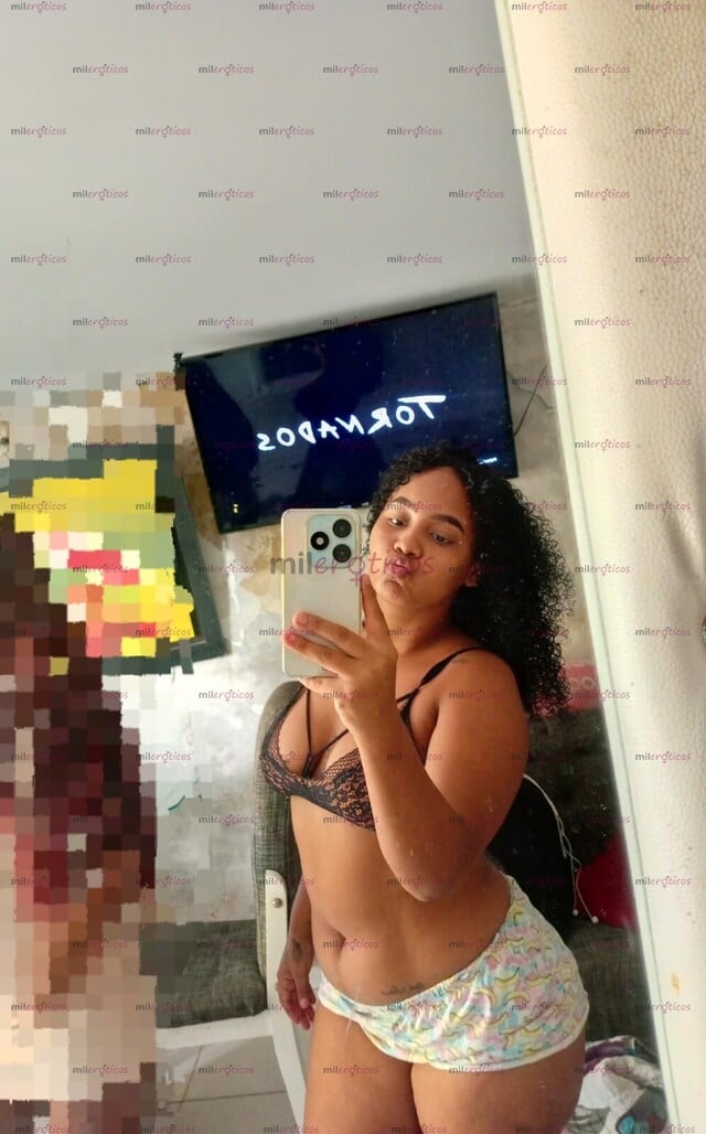FOTOS DE HOLA SOY EMMA VEN Y DISFRUTA DE MI GRAN CULO Y MIS JUGOSAS TETAS
