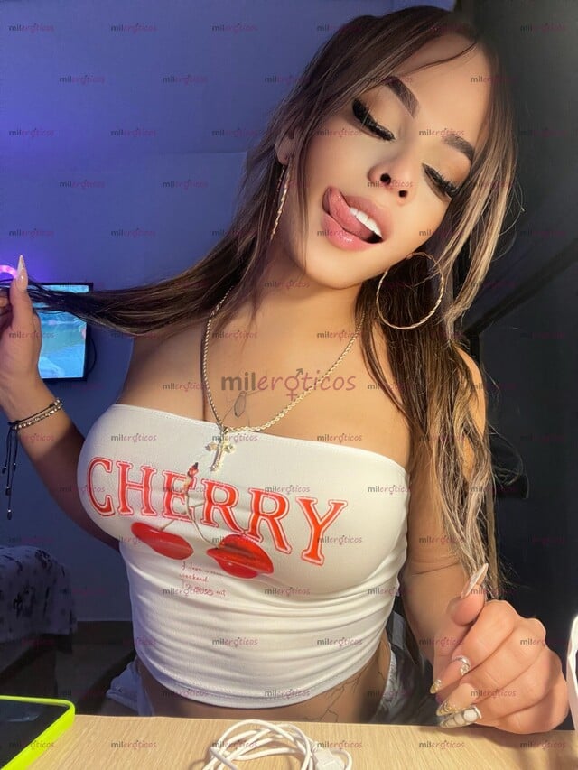 FOTOS DE HAILEY CASTILLO DOMINANTE Y SUMISA 21CM LECHERA TOP GIRL UNA DE LAS MÁS PERRAS