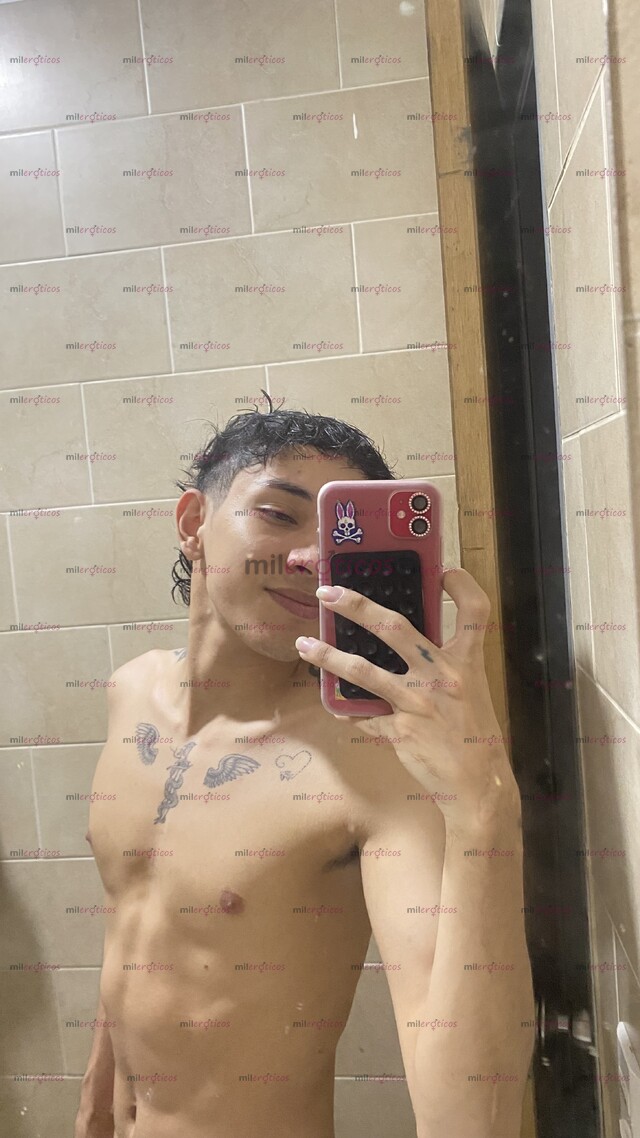 FOTOS DE JOVEN DELGADO VERSATIL PARA COMPLACERTE A TU GUSTO