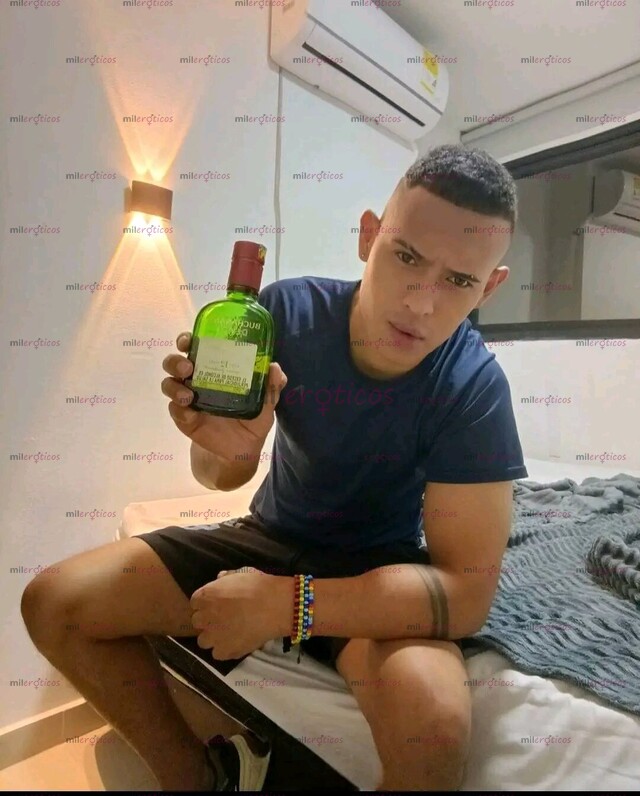 FOTOS DE YEISON SCORTS V.L.P REVENTANDO CULOS GOLOS TE QUITO LA CARA DE MAL COGIDO 24HRS