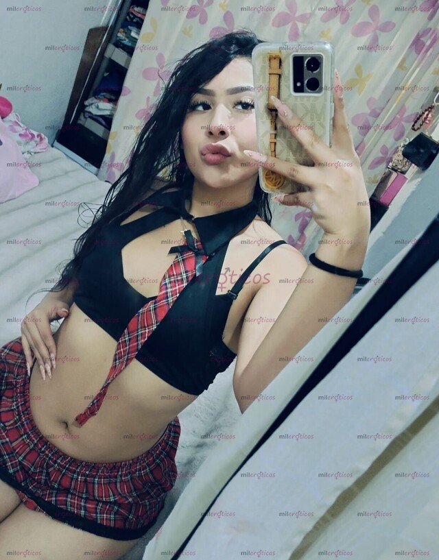 FOTOS DE SIENTE EL PLACER DE ESTAR JUNTO A MÍ PAPI PODEMOS HACER LO QUE TÚ QUIERAS