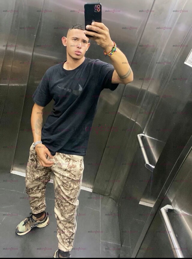 FOTOS DE YEISON SCORTS V.L.P REVENTANDO CULOS GOLOS TE QUITO LA CARA DE MAL COGIDO 24HRS