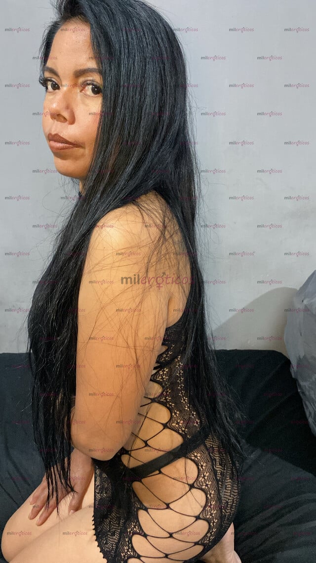 FOTOS DE MORENITA CANDETE HOT Y SEXI NENA CALIENTE