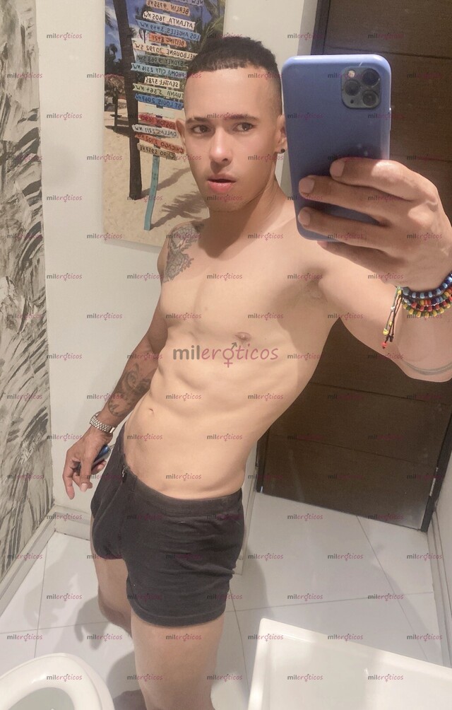 FOTOS DE YEISON SCORTS V.L.P REVENTANDO CULOS GOLOS TE QUITO LA CARA DE MAL COGIDO 24HRS