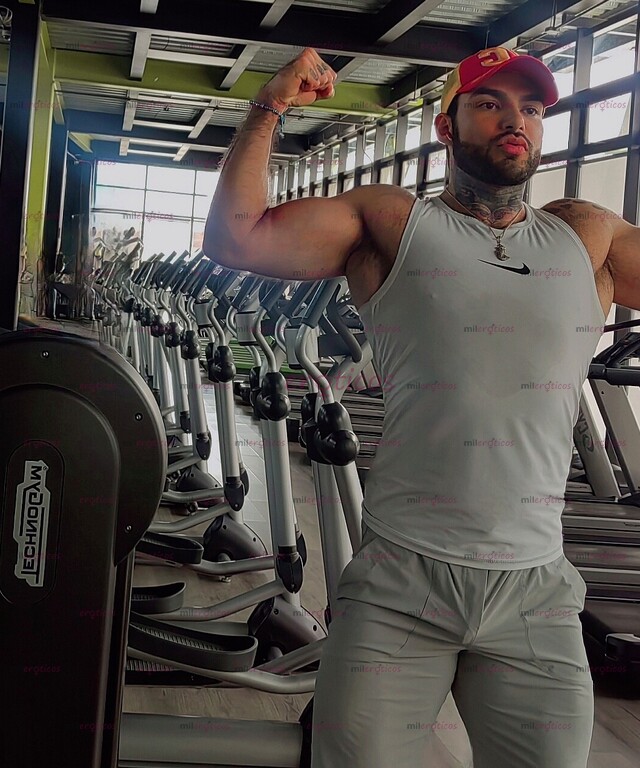 FOTOS DE XXL 22 CM Y CULON AGUANTADOR DISPUESTO A COMPLACERTE..!!