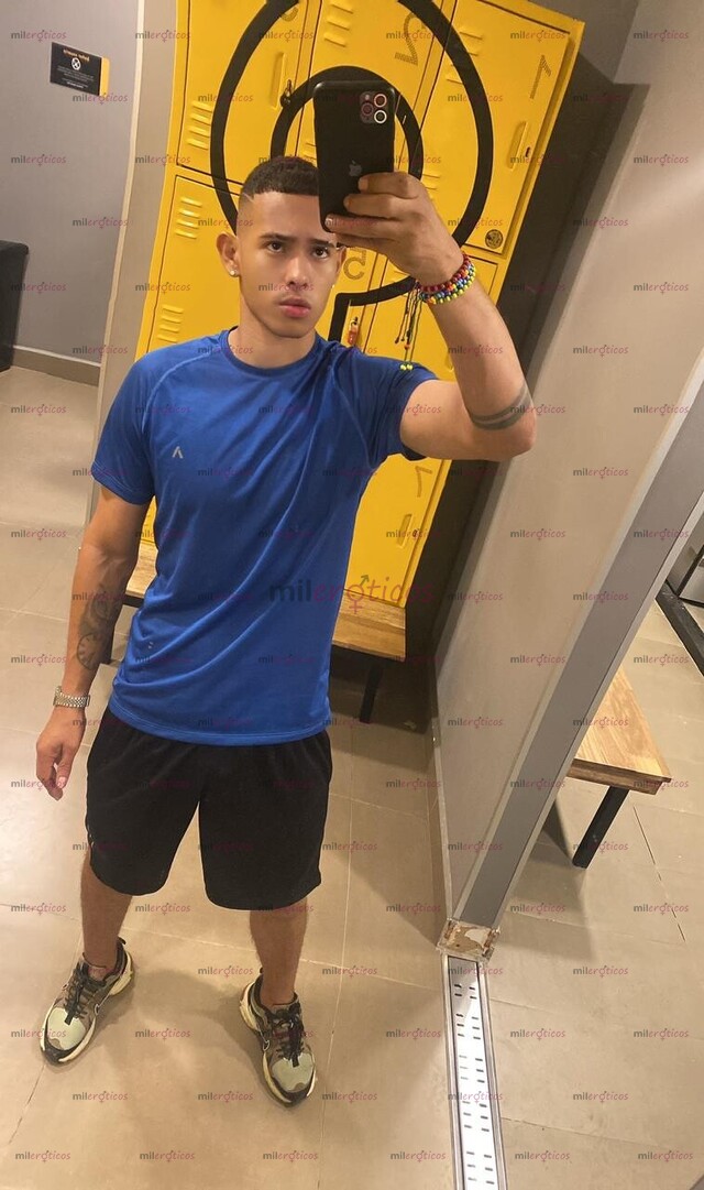 FOTOS DE YEISON SCORTS V.L.P REVENTANDO CULOS GOLOS TE QUITO LA CARA DE MAL COGIDO 24HRS