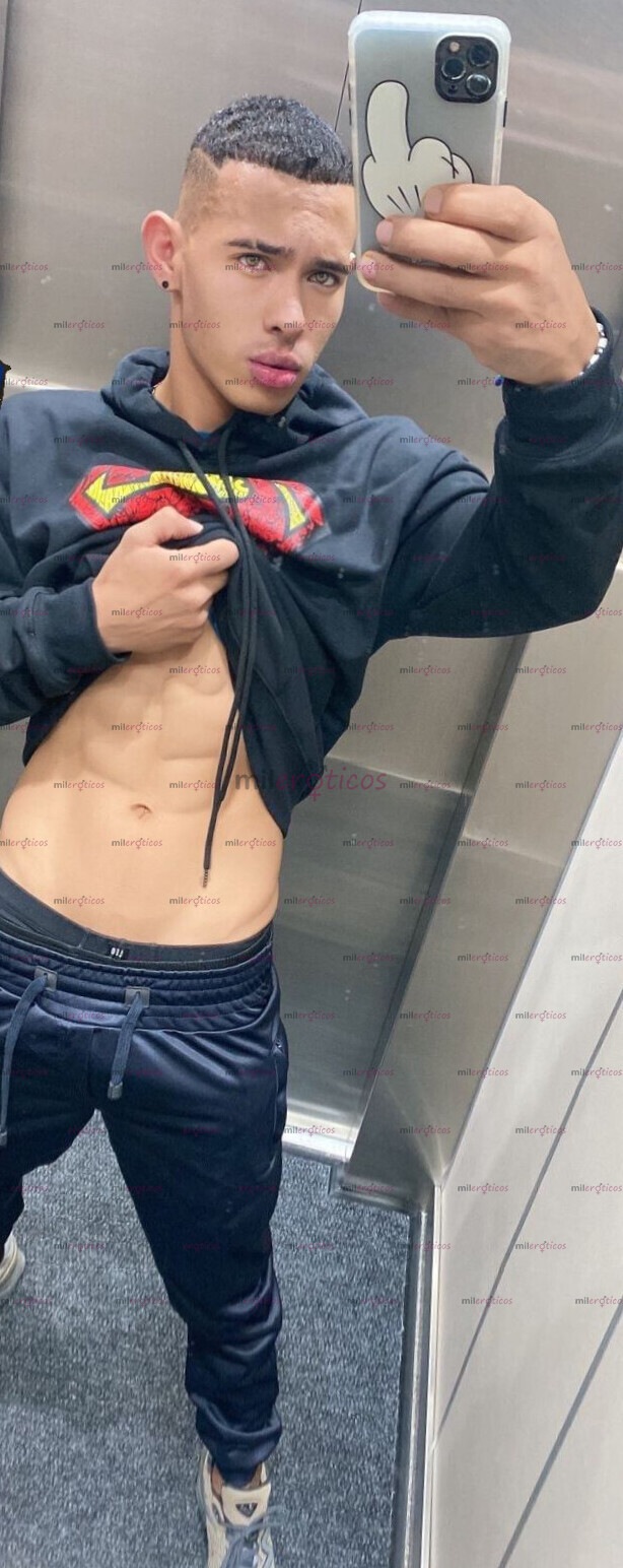 FOTOS DE YEISON SCORTS V.L.P REVENTANDO CULOS GOLOS TE QUITO LA CARA DE MAL COGIDO 24HRS