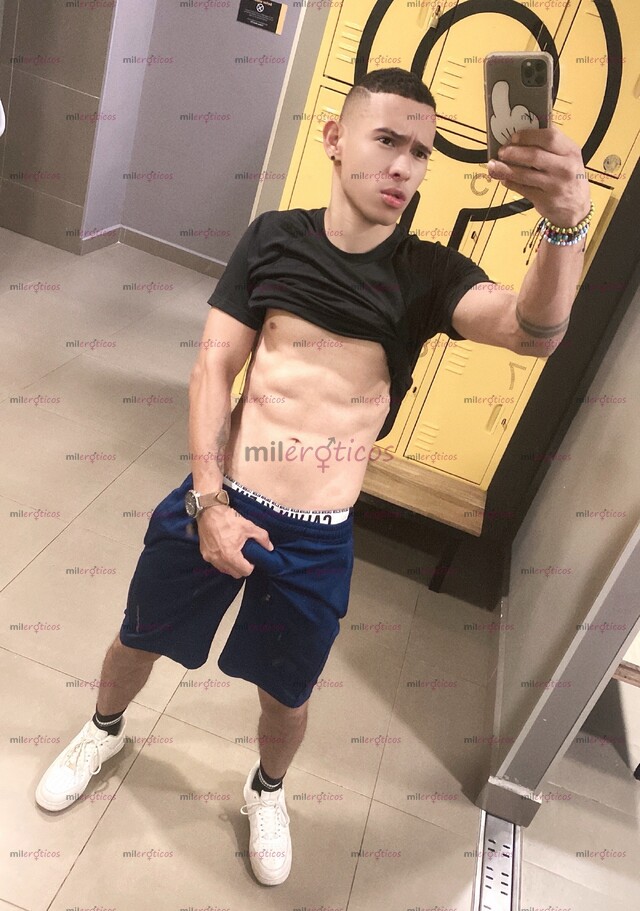 FOTOS DE YEISON SCORTS V.L.P REVENTANDO CULOS GOLOS TE QUITO LA CARA DE MAL COGIDO 24HRS