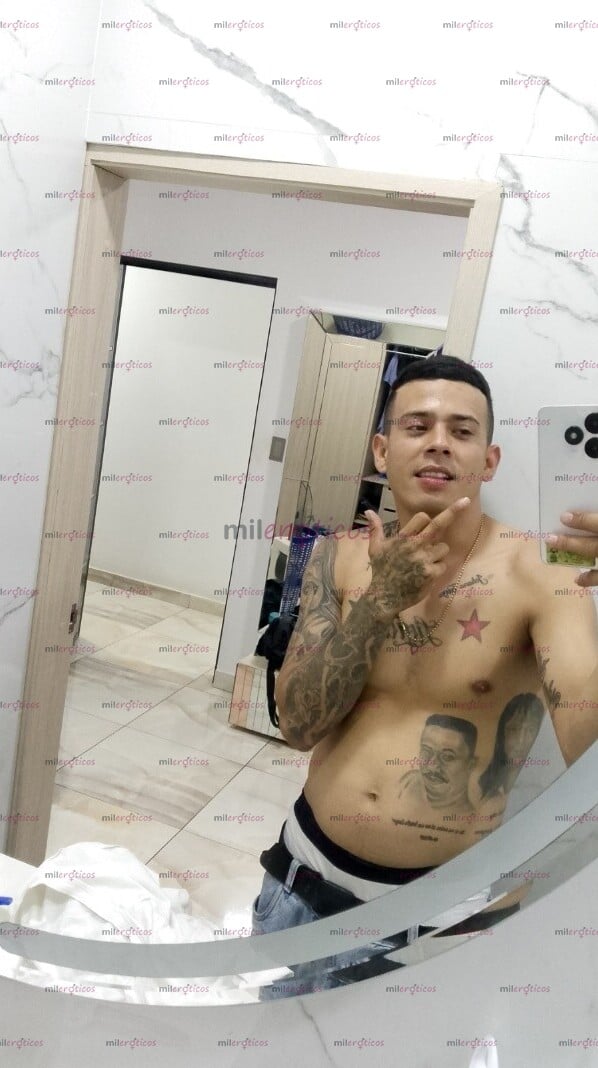 FOTOS DE ESCORT MASCULINO ACTIVO DESPEJA LA MENTE Y RELAJATE VEN Y DISFRUTA