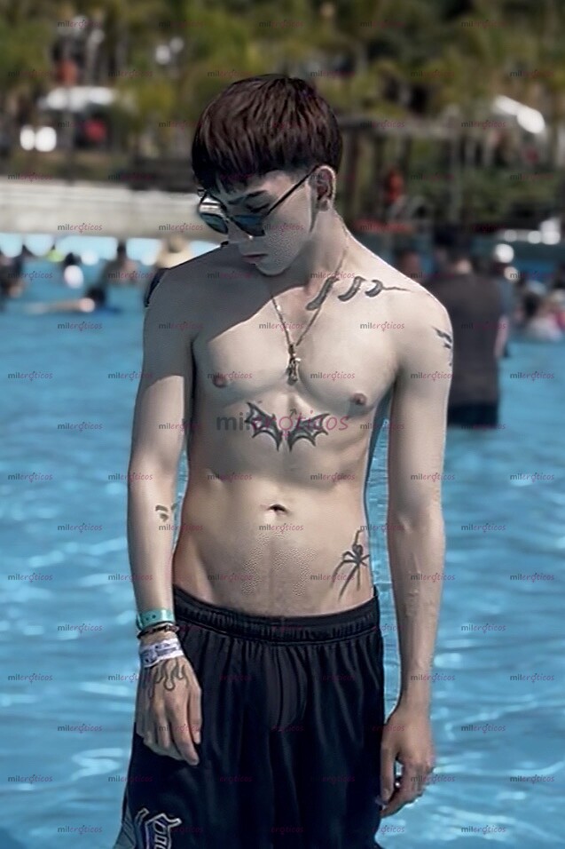 FOTOS DE LIAM, EL JOVEN QUE TE LLENARÁ DE PLACER Y ORGASMOS!!!, 20CM GARANTIZADO