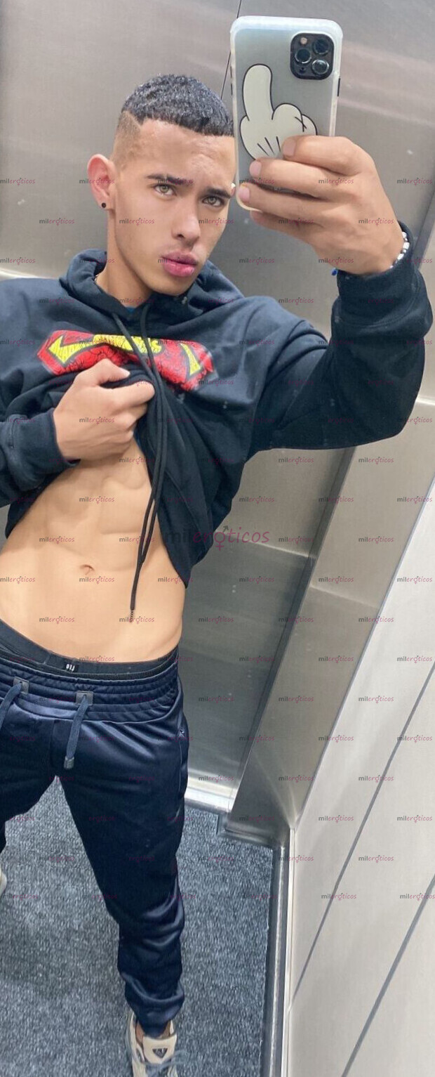 FOTOS DE YEISON DETONADOR DE CULOS GOLOSOS EXPERTO EN DAR GARROTE VERGA DURA LECHERA