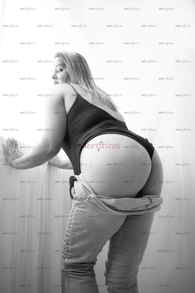 FOTOS DE RUBIA ENCANTADORA MUY COMPLACIENTE DEDICADA A DARTE PLACER