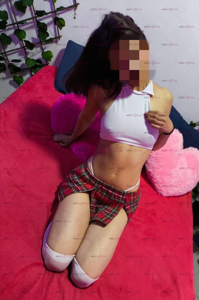 FOTOS DE NICOL PETTIT UNIVERSITARIA 18 AÑOS, CUENTO CON LUGAR BEBÉ