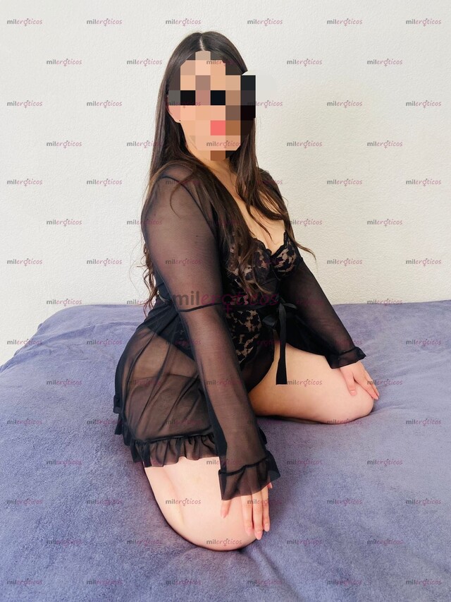 FOTOS DE CAMILA CHICA CURVY MUY SENSUAL SEDUCTORA