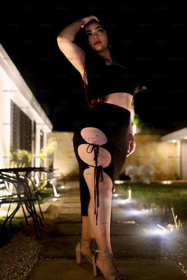 FOTOS DE HAZME TUYA MI REY , ESTOY DISPONIBLE 24 7 PARA TI PAPI.