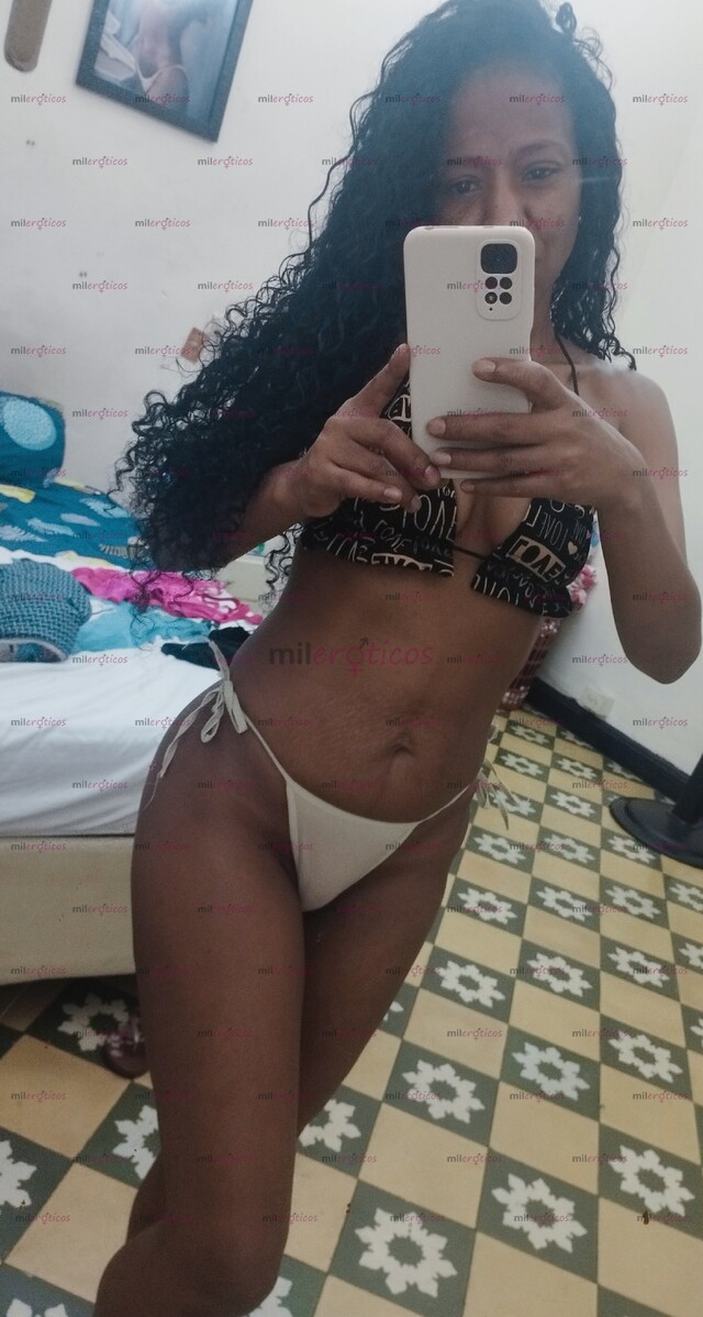 FOTOS DE NAOMI SEXI BOMBÓN VEN ME CONOCES TE HARÉ PASAR UNA HORA MUY AGRADABLE