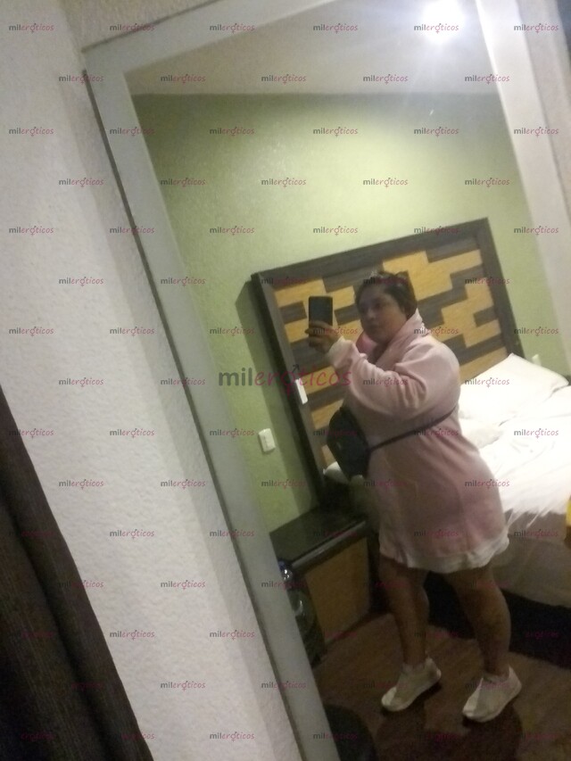 FOTOS DE ME GUSTA COMPLACER Y ME ENCANTA SACARLES LA LECHITA