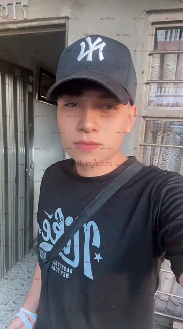 FOTOS DE POLLITO SCORT SUMISO SOY MUY AGRADABLE PARCHADO TENGO PERFIL DE UN CHICO JOVEN