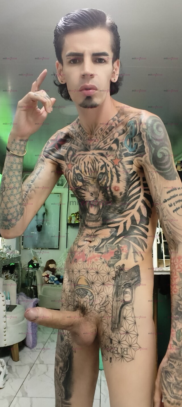 FOTOS DE FLACO ACTIVO BLANCO TATUADO MORBOSO CON LUGAR