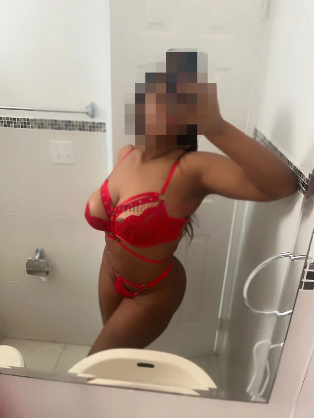 Hola amor soy una chica muy complaciente dispuesta a tratarte super rico para que pasemos un momento agradable te invito a mi departamento a pasos del...