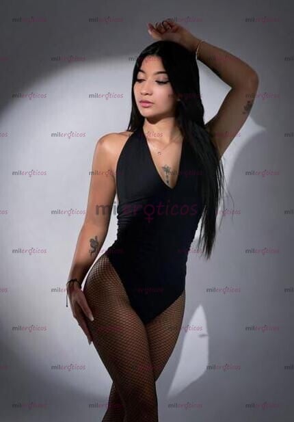 FOTOS DE HOLA AMOR, RICA COLOMBIANA PETIT MUY BONITA Y MUY COMPLACIENTE