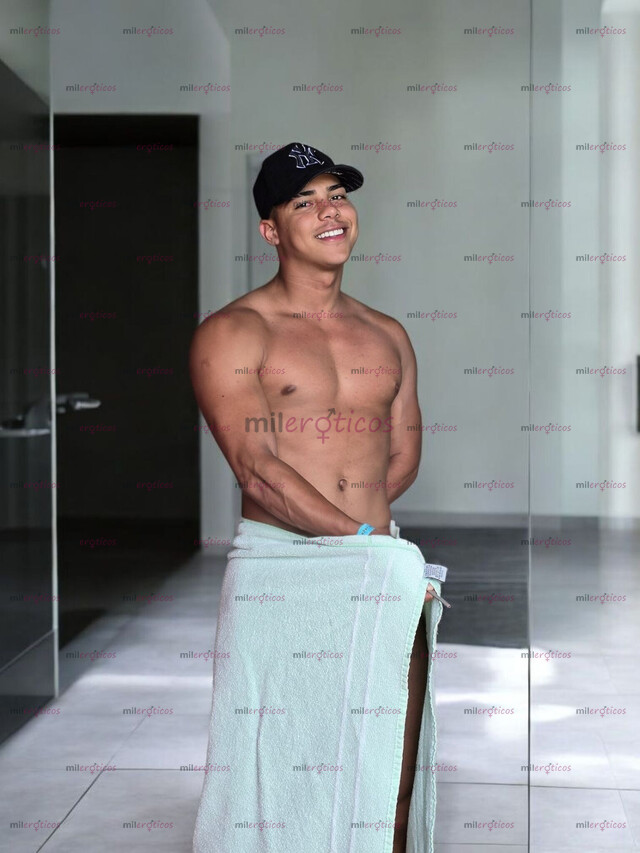 FOTOS DE MODELIA HECTOR DIAZ ACTIVO, MODELO MASAJISTA VERGON