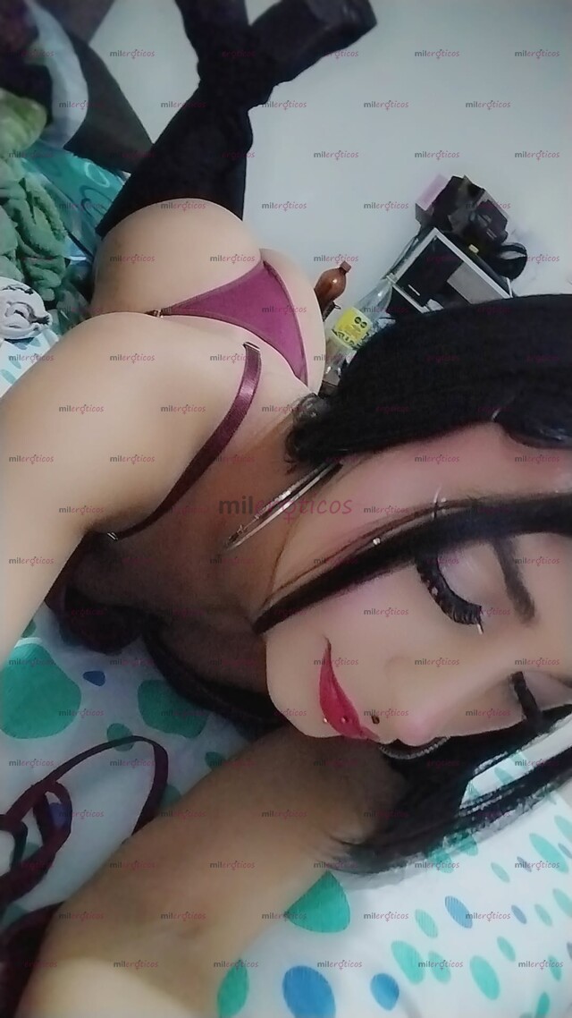 FOTOS DE CAMILA LINDA Y SEXY POLLITA CON GANAS DE CUMPLIR TU MÁS RICOS Y DELICIOSOS DESEO