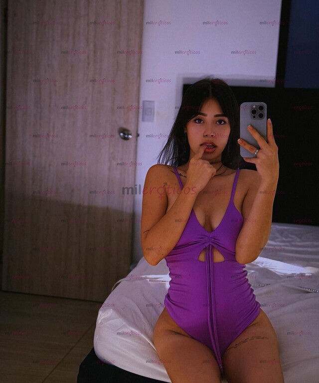 FOTOS DE HERMOSA Y CALIENTE JOVENCITA EN BUSCA DE NUEVAS EXPERIENCIAS