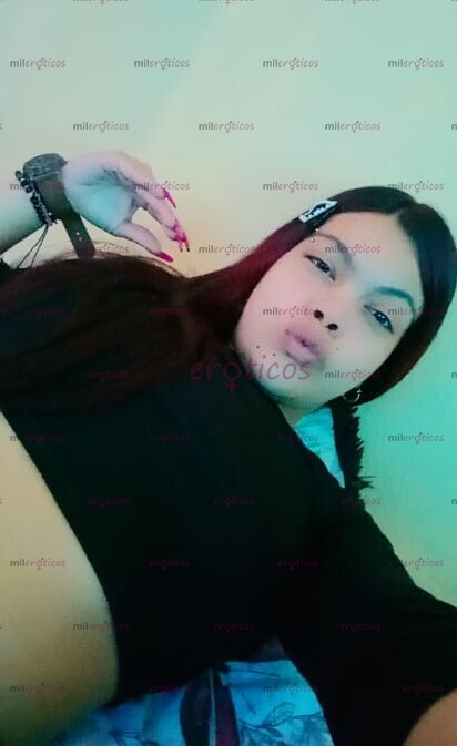 FOTOS DE VALERYFLACA ESPECTACULAR CON GANAS DE MAMARTE HASTA LAS GUEVAS