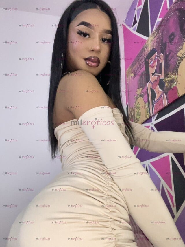 FOTOS DE HOLA HERMOSA CHICA TRANS DE 18 AÑOS VERSÁTIL Y SÚPER JUEGUETONA