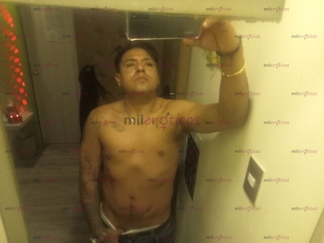 FOTOS DE HOLA MAMITAS SOY SÚPER CALIENTE Y ME GUSTA COMPLACER SOY MUY EDUCADO