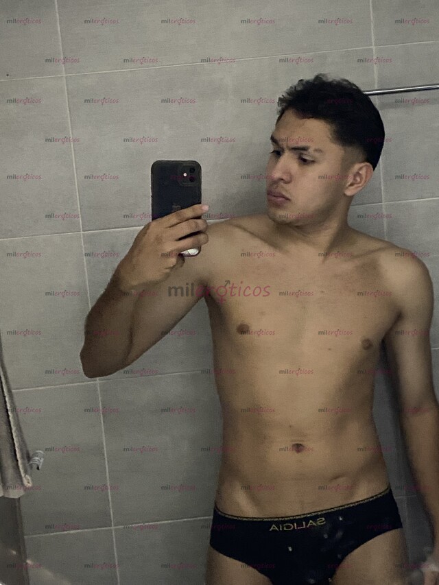 FOTOS DE PAISA MACHITO EN MEDELLÍN , CON BUENA VERGA Y CULO PA COMPLACERTE DISP 24H