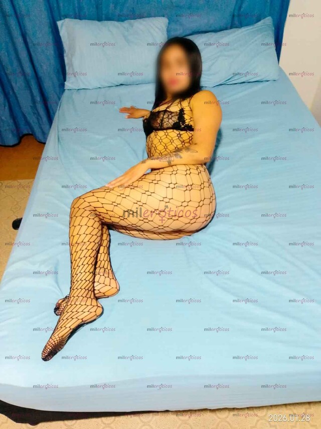 FOTOS DE RICA JOVEN APASIONADA ESTRECHITA Y MOJO RICO