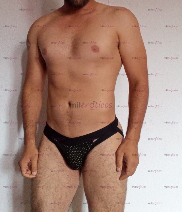 FOTOS DE HOMBRE INTER JUGUETON, DOY MASAJES A DOMICILIO..