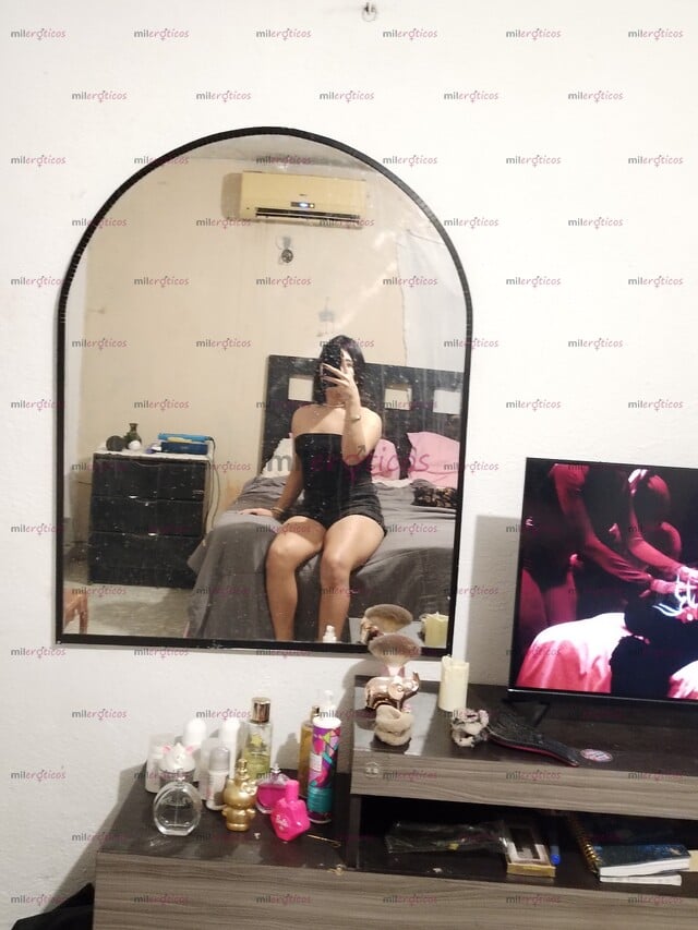 FOTOS DE PELINEGRA JOVENCITA CALIENTE Y POR TEMPORADA EN EL PORTAL