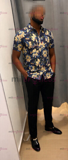 FOTOS DE HOLA SOY ROCKY AFRO CARIBEÑO DE LA CDMX, 29 AÑOS, LIMPIO, HABLO INGLÉS, ESPAÑOL.