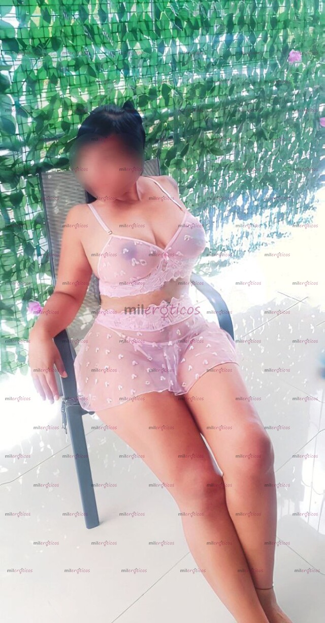 FOTOS DE TRIGUEÑA ENCANTADORA, ROSTRO PERFECTO, CUERPO PERFECTO.