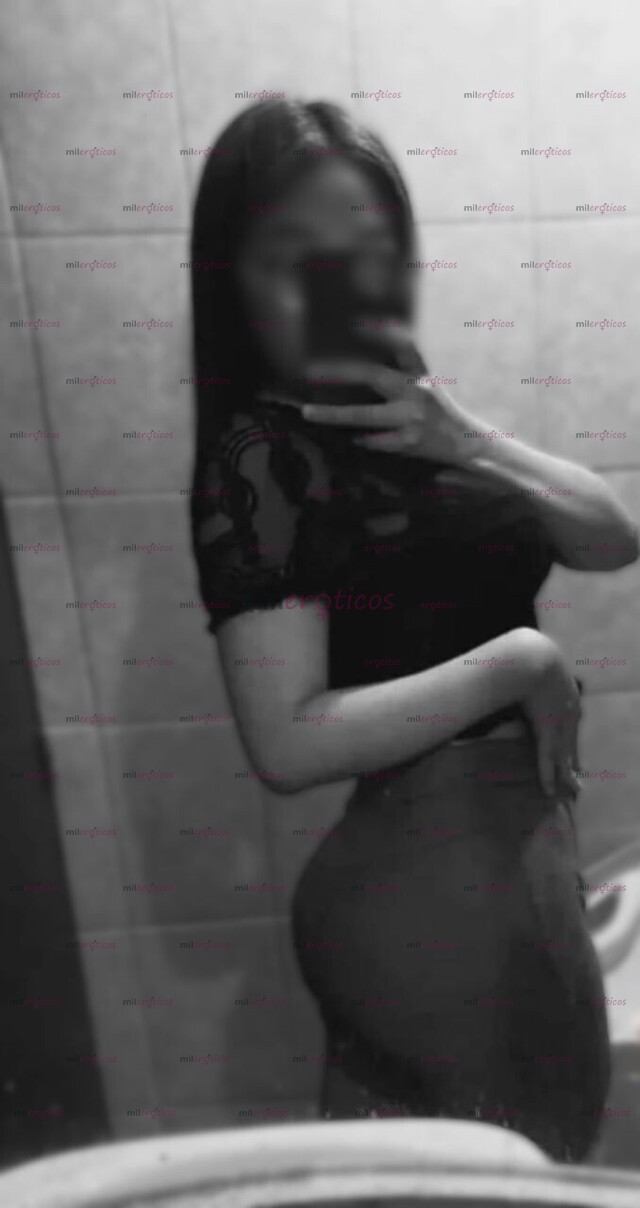 FOTOS DE TRATO INCREÍBLE DE NOVIOS MASAJITO Y BAILESITO DELICIOSO Y DUCHA JUNTOS