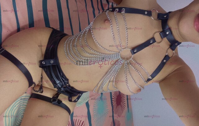 FOTOS DE DULCE Y ARDIENTE JOVENCITA, TU COMPAÑERA PERFECTA DE LOCURAS