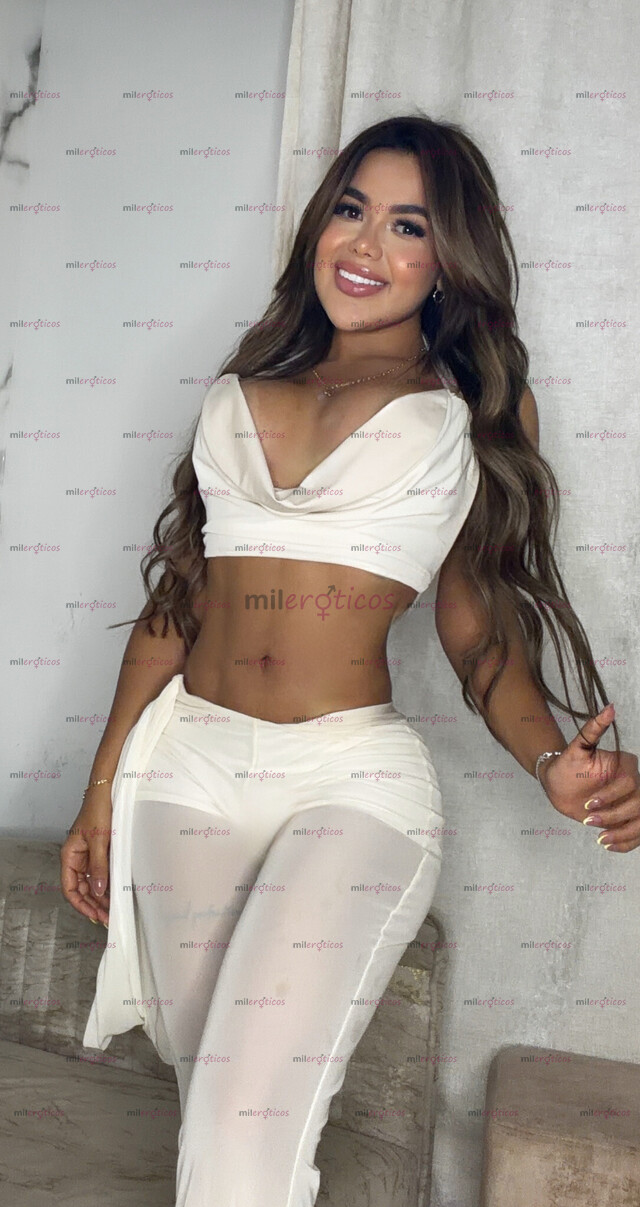 FOTOS DE TU COLOMBIANA MAMACITA SÚPER CALIENTE PARA TI