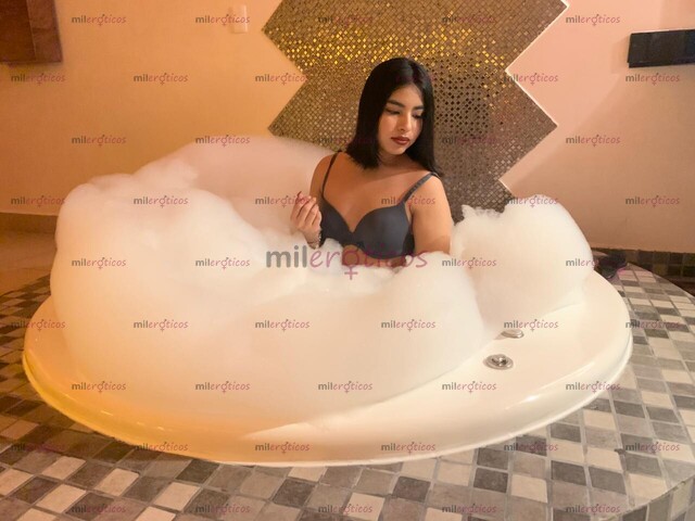 FOTOS DE SUGEILY TORRES SUMISA Y DOMINANTE CON LUGAR