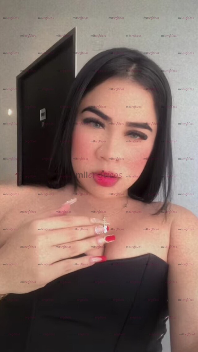 FOTOS DE CURVAS PERFECTAS EN TU CIUDAD UNA JOVEN HERMOSA Y ENCANTADORA.