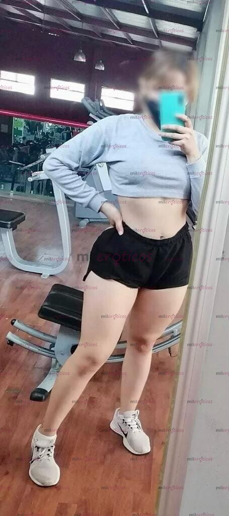 FOTOS DE DEJA QUE ME VEAS EN LENCERÍA Y TE BESE Y TE MONTE Y ME DE UNOS SENTONES TAN DEL