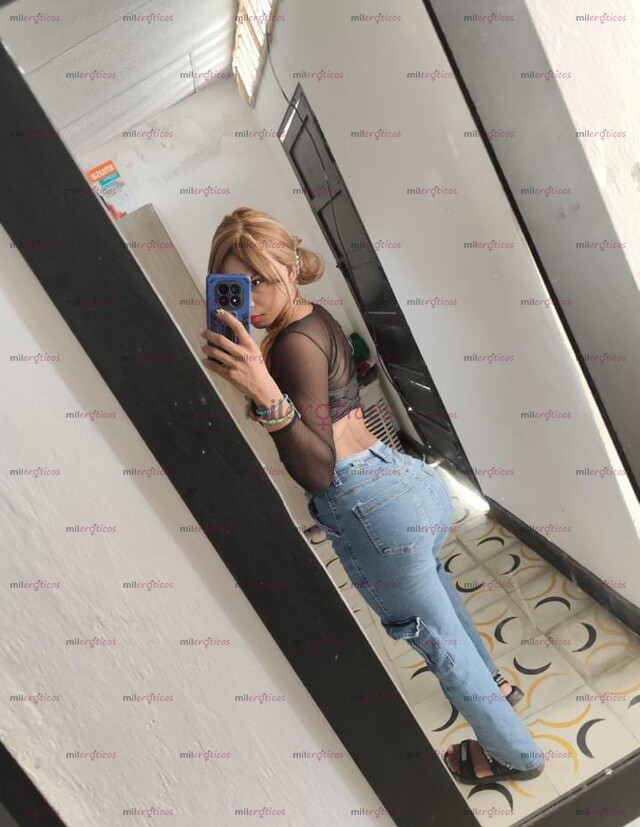 FOTOS DE HERMOSA NIÑA CON CUERPO DE MODELO ROSTRO Y VOZ DE MUJER