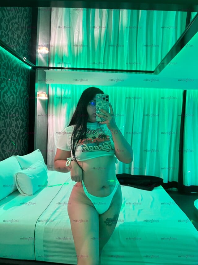 FOTOS DE MORENA NALGONA DE 22 AÑOS LISTA PARA CUMPLIR TUS FANTASÍAS